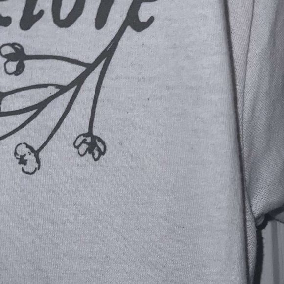 Beige “like a bottle of wine" t-shirt folklore album - Picture 6 of 7